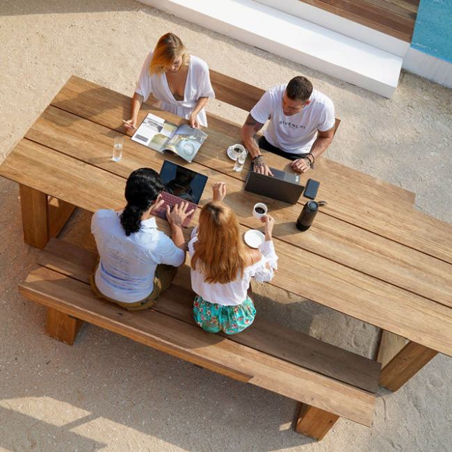 Luxury Outdoor Dining Furniture Melbourne Australia - Mamagreen Big Daddy Dining Table In Teak With 3 Slats And 1 Back Rest
